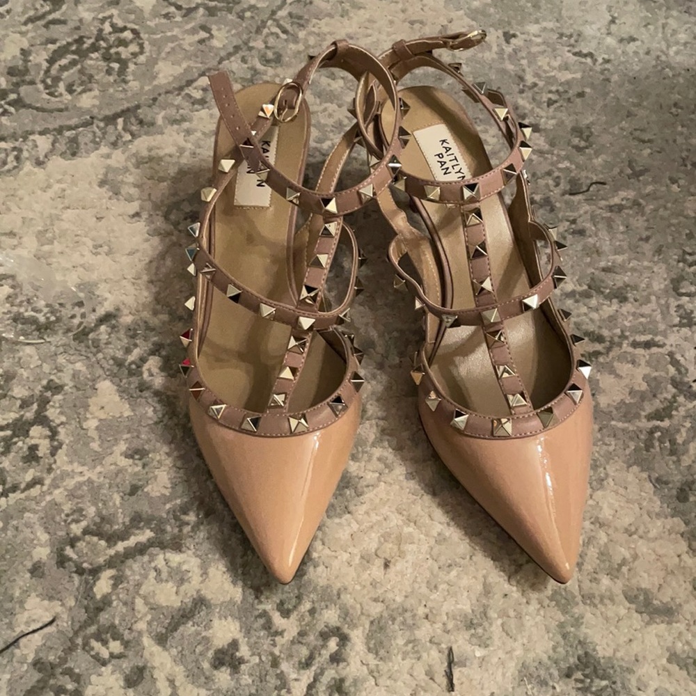 Kaitlyn Pan shoes